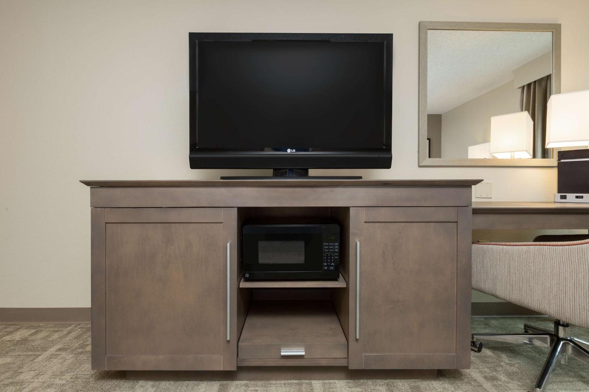 Hampton Inn Houston Near The Galleria Buitenkant foto